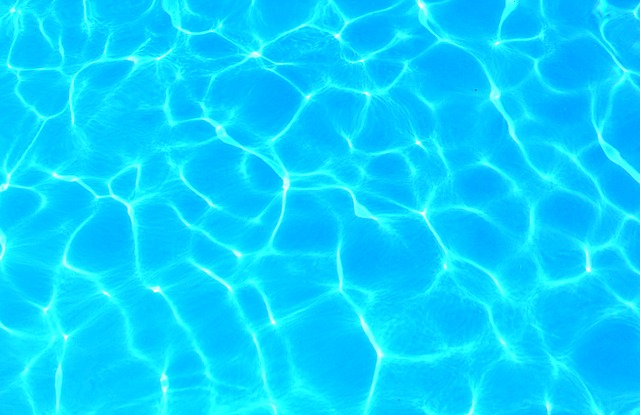 How Does A Pool Skimmer Work?